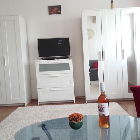 Eger Apartman Exterior photo